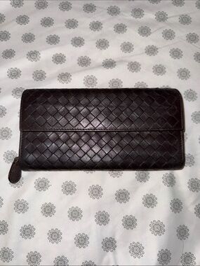 Bottega Veneta Woven Leather Zip Wallet - Dark Brown